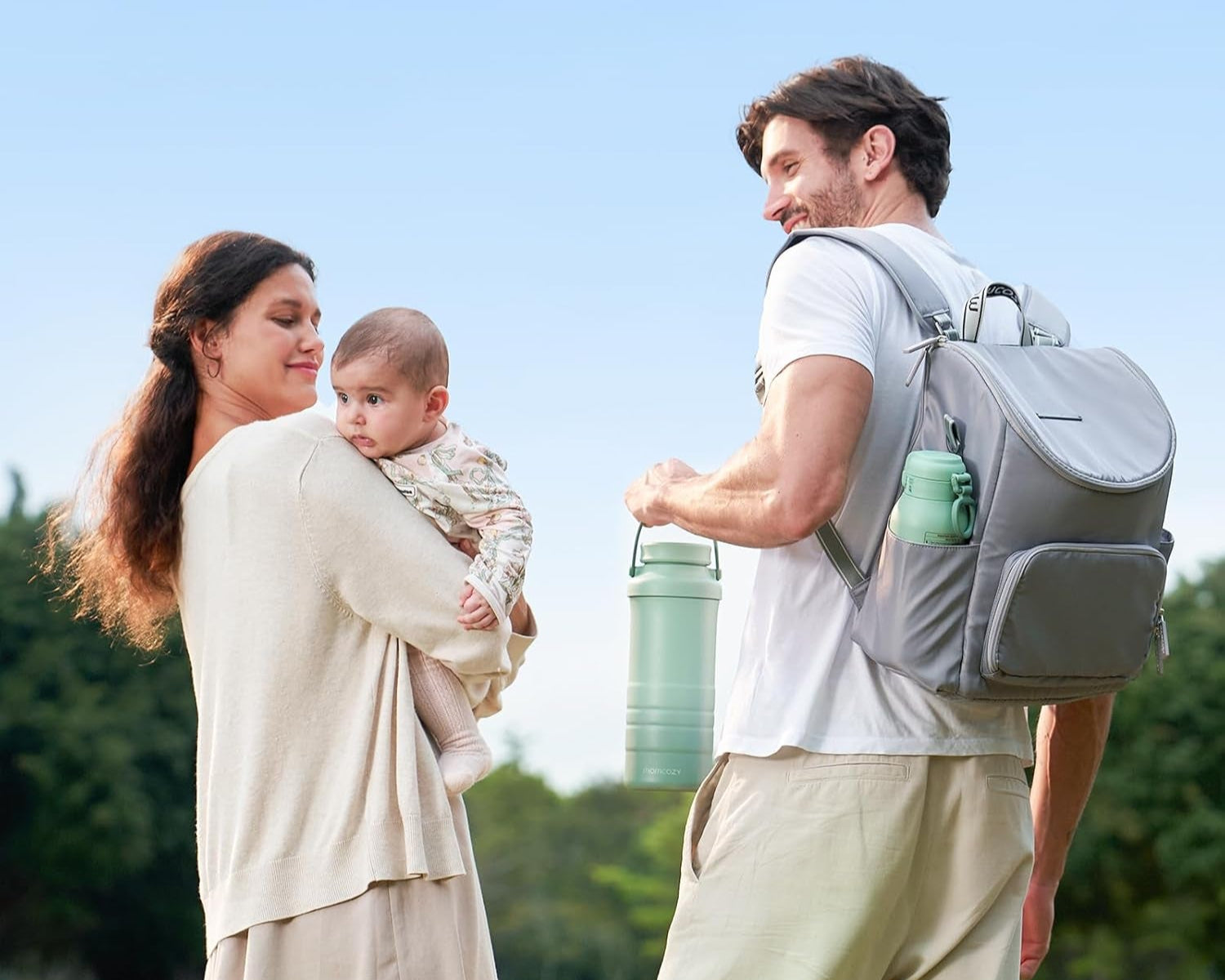 Momcozy 22Oz Portable Breast Milk Cooler for Outdoor, Life Saver with 360° Total Cooling for 24 Hours, Larger Capacity Travel Breastmilk Chiller with 2Pcs Baby Bottles for Breastmilk Storage, Green